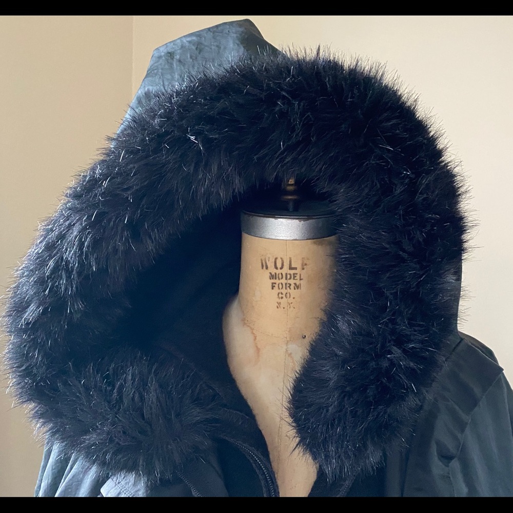 Linda Lindstrom La parka women’s coat